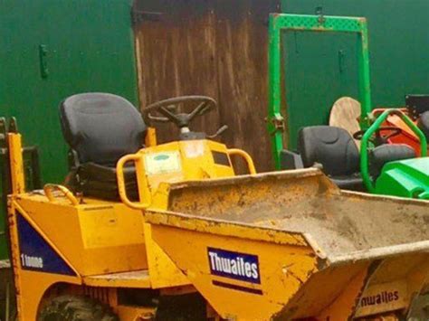 mini digger and driver hire shrewsbury|shrewsbury plant hire.